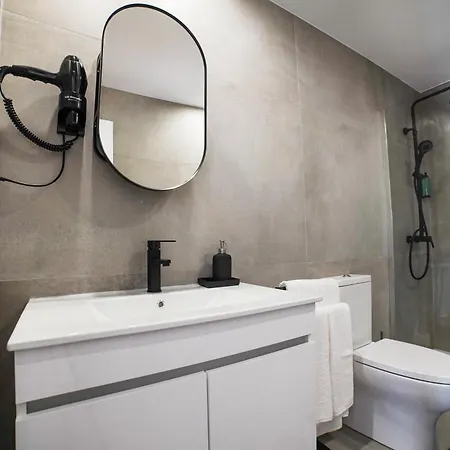 Casa Da Avo Toninha By Quantique * Braga