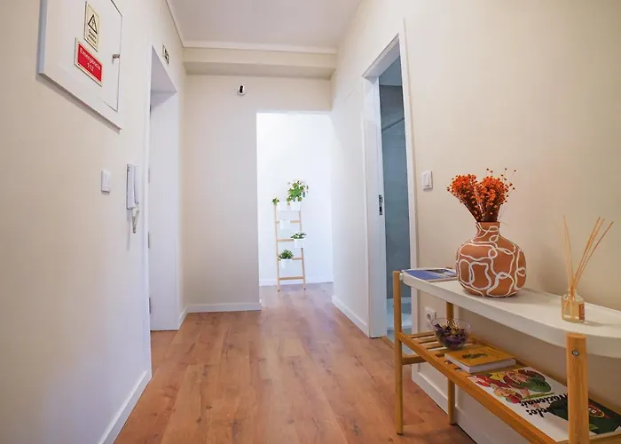 Casa Da Avo Toninha By Quantique * Braga