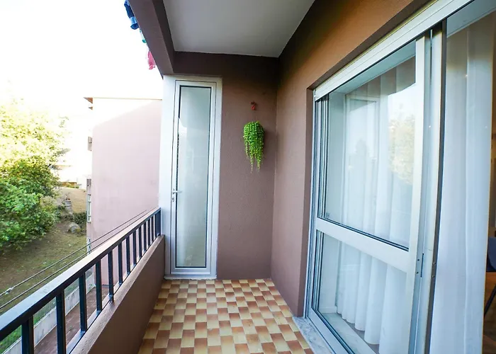 Casa Da Avo Toninha By Quantique Braga